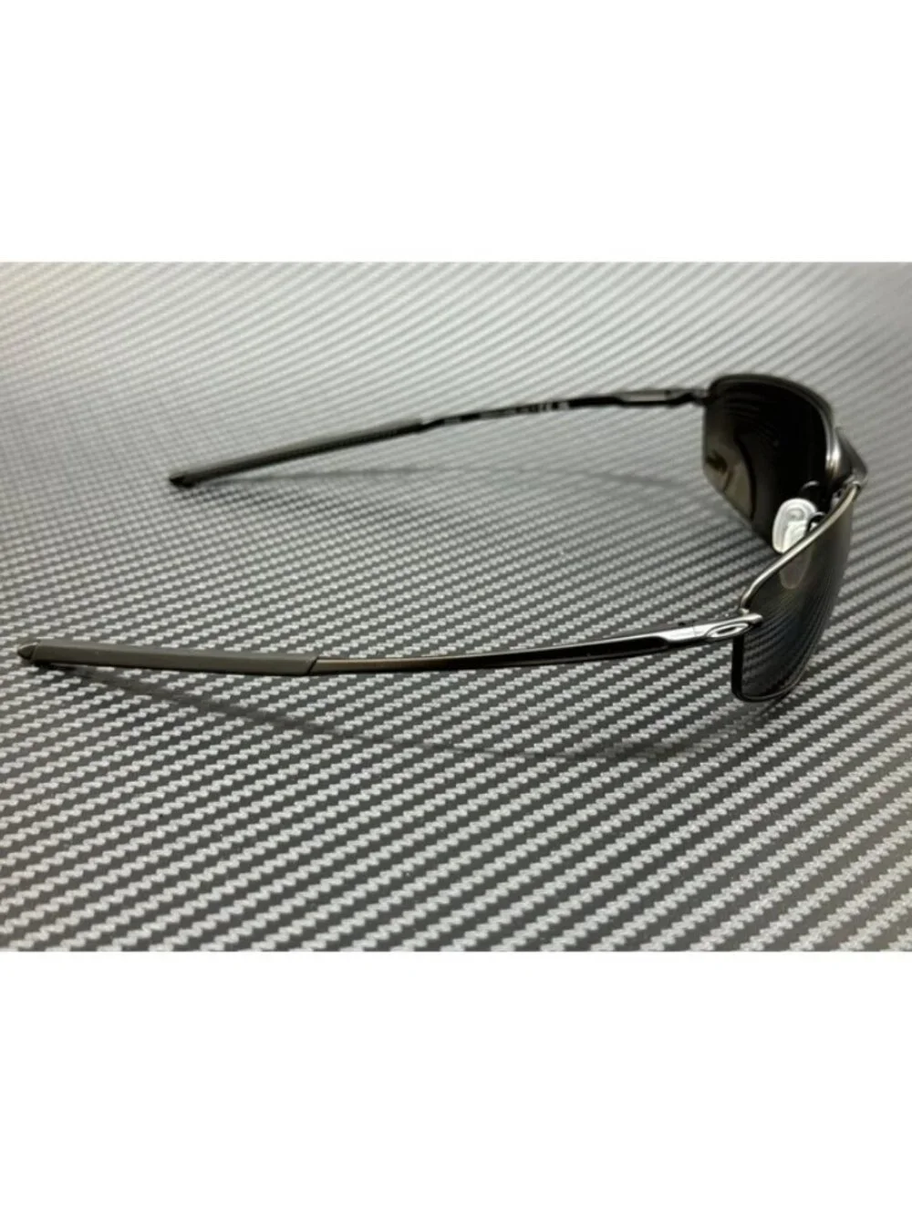 New Oakley Men  Sunglasses --